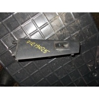 Блок управления стеклоподъемниками Toyota Corolla E12 2001-2006 74231-02300-B0