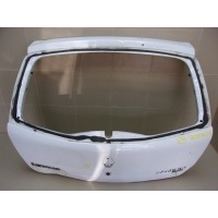 Дверь багажника Renault Sandero 2009-2014 8201056478