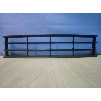 Решетка в бампер нижняя Skoda Octavia 2 A5 2004-2013 1Z0853677C