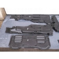 Мерседес мл gl w166 крышка шасси
