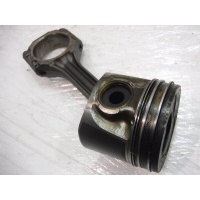 Поршень с шатуном Skoda Octavia 1 1U 1996-2011 038107065H