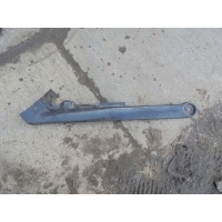 Кронштейн радиатора Volkswagen Golf 2014 5G0805931
