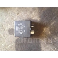 реле Audi Allroad quattro 2000-2005 2003 4a0907440