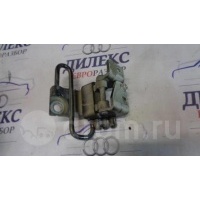 петля двери VW Golf V Plus 2005-2014 2006 1k0831411k