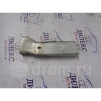 кронштейн усилителя заднего бампера Audi A6 (C5) 1997-2004 2004 4b0807332j