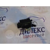 моторчик заслонки печки VW Jetta 2005-2011 1K0907511D
