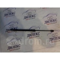 амортизатор крышки багажника VW Golf V Plus 2005-2014 5m0827550b