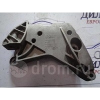 кронштейн двигателя VW Passat (B6) 2005-2010 06J199207K
