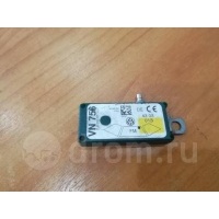 усилитель антенны VW Touareg 2002-2010 7l6035577q