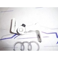 петля двери Audi A4 (B8) 2007-2015 2010 8k0831401e