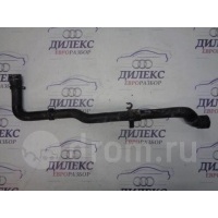 патрубок радиатора VW Touareg 2002-2010 2004 7L0122101E