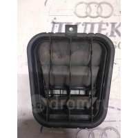 решетка вентиляционная Audi A6 (C6 4F) 2004-2011 2006 4b0819181b