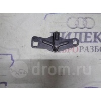 ответная часть замка багажника Audi A4 (B7) 2004-2009 2008 4f5827507b