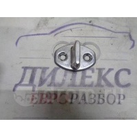 ответная часть замка двери VW Tiguan 2007-2011 2008 3C0837033B