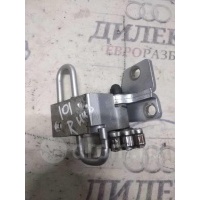 петля двери VW Passat (B6) 2005-2010 2008 3C8831412A