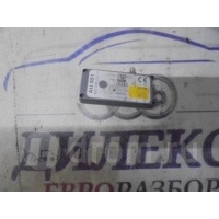 усилитель антенны Audi A6 (C6 4F) 2004-2011 2010 4B5035225H