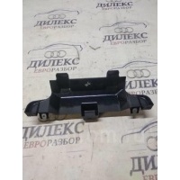 кронштейн VW Touareg 2002-2010 2005 7L6858435B