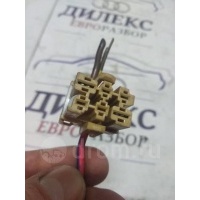 разъем Audi 8d0937731a