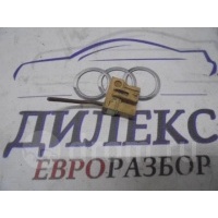 разъем Audi 8d0937714