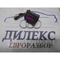 разъем Audi 4f0972575e