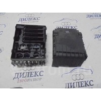 корпус блока предохранителей Audi TT (8J3) 2006> 2009 8j0937124