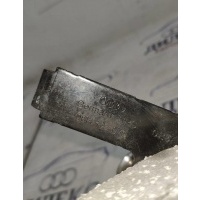 кронштейн Audi Q5 2011 06H121079