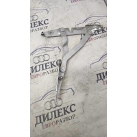 петля крышки багажника VW Jetta 2005-2011 2006 1K5827302A