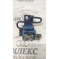 петля двери двери VW Jetta 2005-2011 1K0831411K