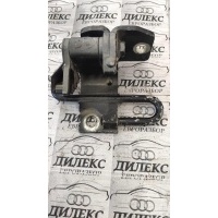 петля двери VW Passat (B6) 2005-2010 2008 3C0831412B