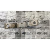 кронштейн (сопут. товар) VW Passat (B6) 2005-2010 1K2423877