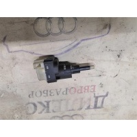 датчик включения стопсигнала Audi A8 [D3 4E] 2004-2010 2004 1K2945511