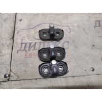 ответная часть замка багажника VW Golf V Plus 2005-2014 2005 1t0827517a