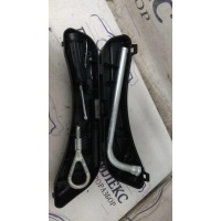 крюк буксировочный Audi A4 (B7) 2004-2009 2008 8e0805616c