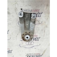 кронштейн балки Audi A4 (B7) 2004-2009 2008 8e0399540b