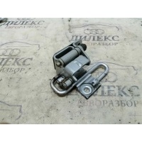 петля двери VW Passat CC 2008-2017 2008 3C8831412a