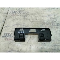 кронштейн ручки VW Touran 2010> 2011 1t0858688b