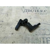 петля двери VW Touran 2010> 2011 6Q0831402C