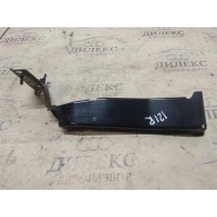 кронштейн крепления крыла Audi A4 (B8) 2007-2015 2009/12 8K0821136b
