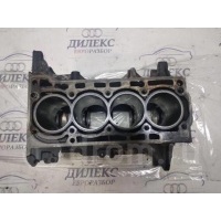 блок двигателя VW Golf V Variant 2003-2009 2009 03C103011AR