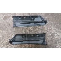 Пыльник защита переднего крыла Audi TT 8N 2000 8N0821111A