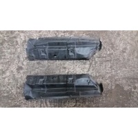 Пыльник защита переднего крыла Audi TT 8N 2000 8N0821111A