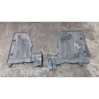 Защита антигравийная Audi TT 8N 2000 8N0825213D