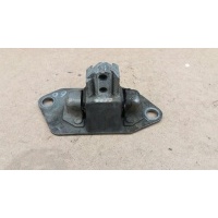 Опора двигателя правая Volvo S60 I 2007 30748811