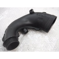 Патрубок воздушный BMW 6 F06 2012- 13717577452
