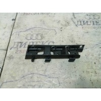 направляющая переднего бампера VW Passat (B6) 2005-2010 26.04.2006 3c0807183