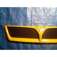 решетка радиатора MITSUBISHI LANCER CS5W MR981199