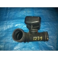 патрубок воздушного фильтра TOYOTA RAV4 SXA10 17881-74600