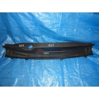 решетка под лобовое стекло TOYOTA RACTIS NSP120 55708-52030