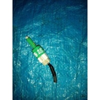 концевик под педаль тормоза HONDA FIT GD1 35350-SAA-013