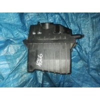 корпус воздушного фильтра MAZDA TRIBUTE EPEW YF0913030A